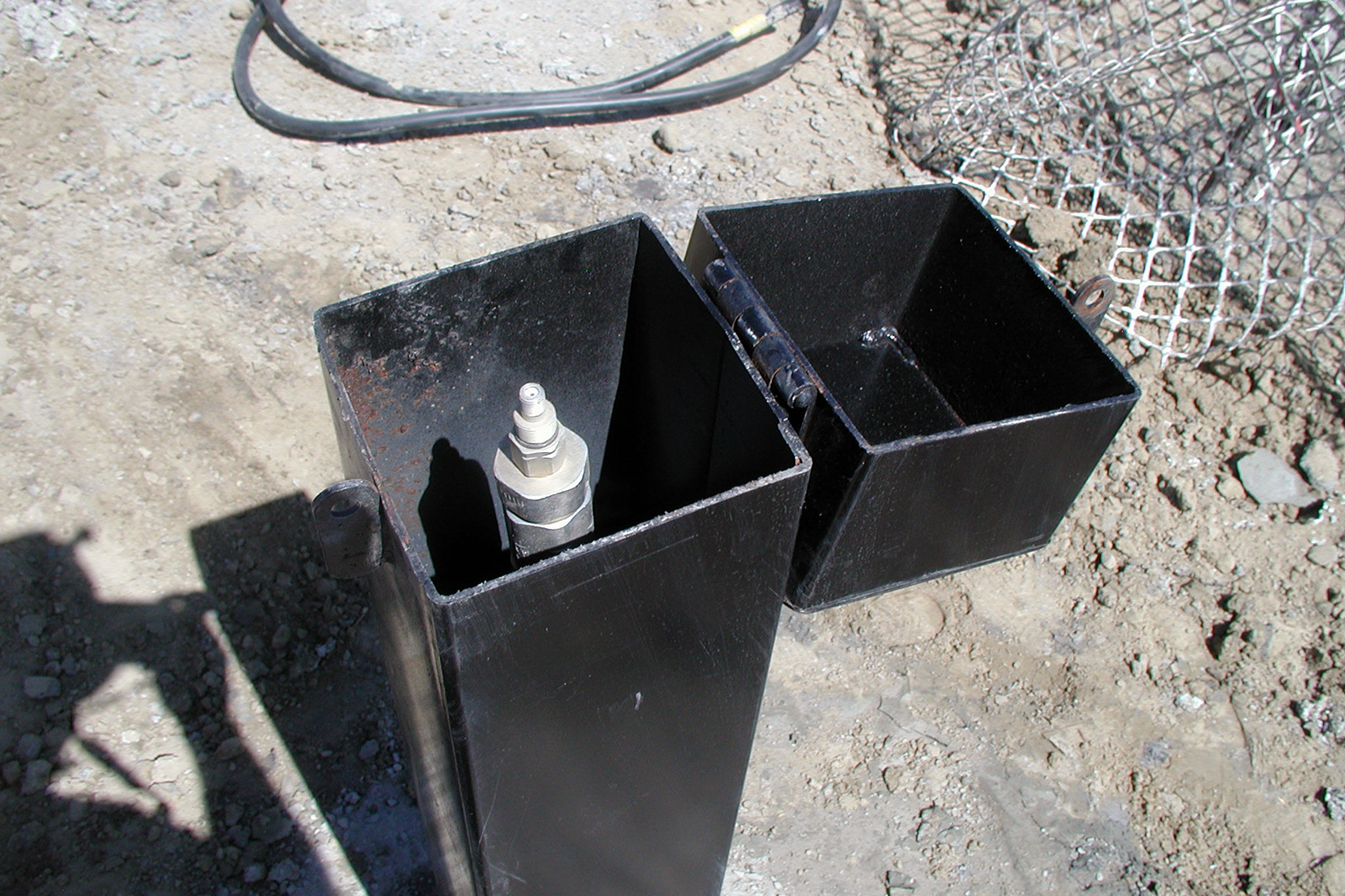 TDR cable hole collar completion for subsidence and longwall cave monitoring,  BHP San Juan Coal Mine, Farmington, New Mexico