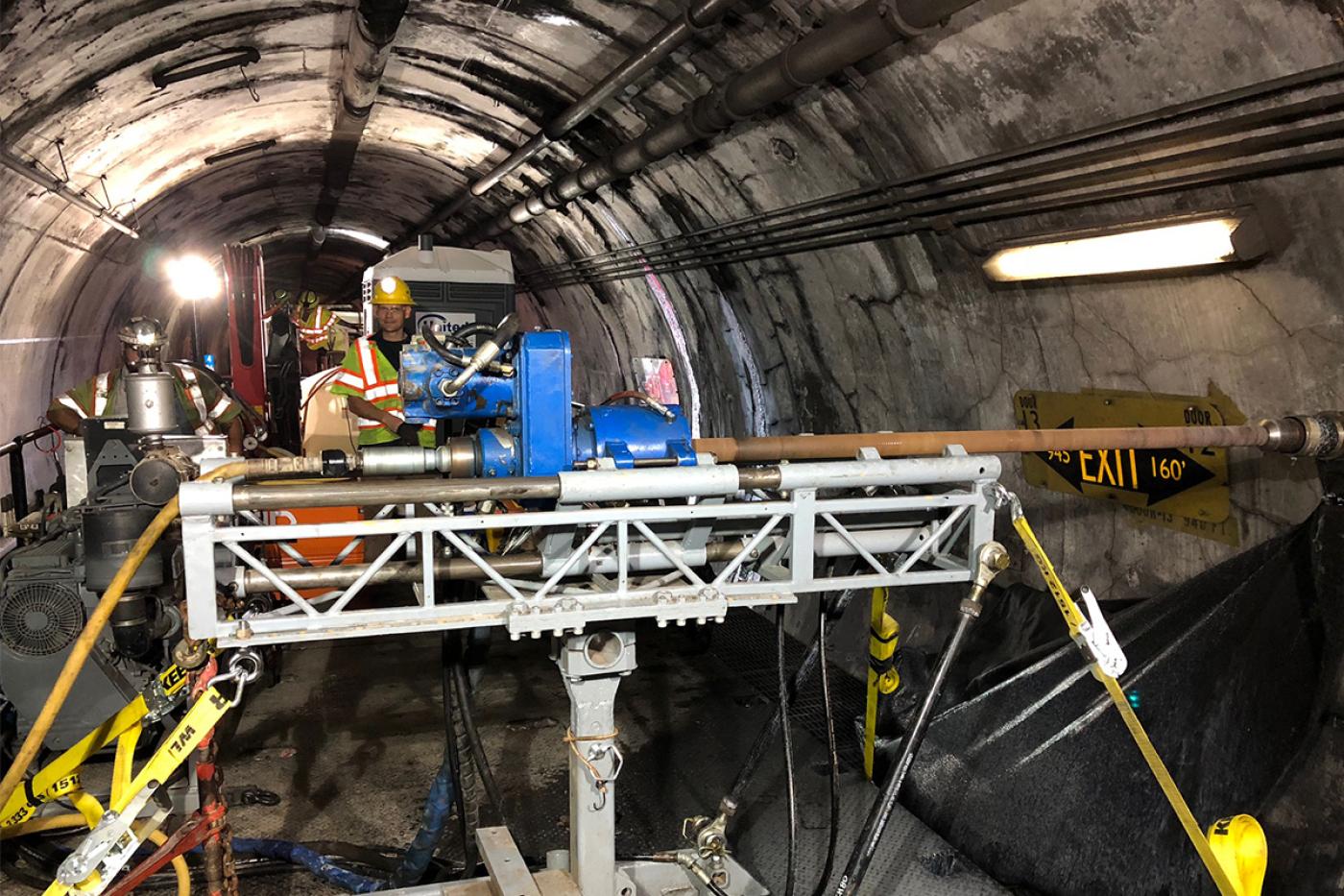 Liner and rock mass coring at the BART Caldecott train tunnel, Oakland, California